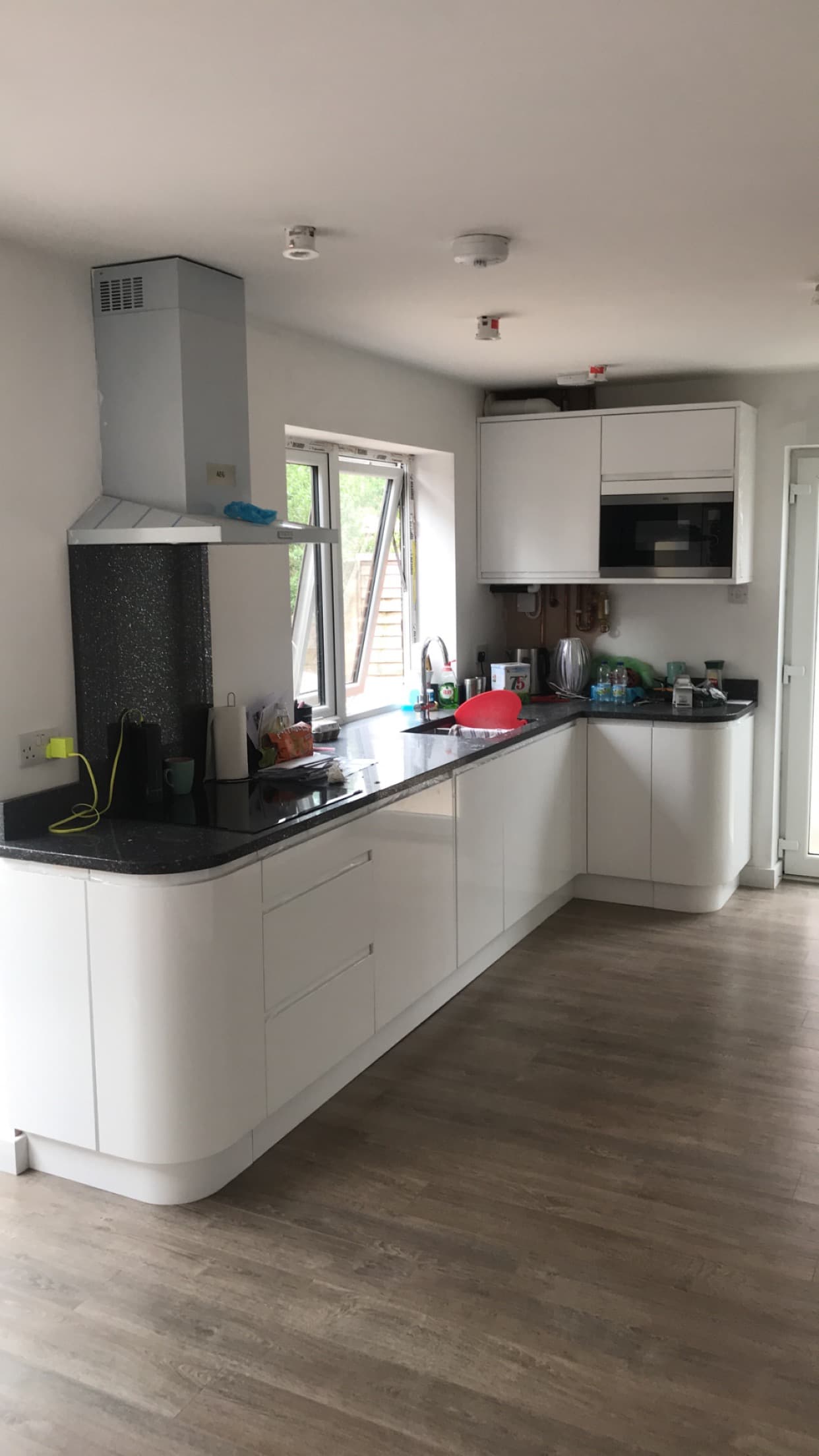 Kitchen installation in St Albans — photo 6
